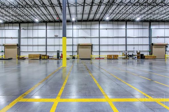 Distribution Facility: 319 E South Hill Rd, Sunnyside, WA 98944